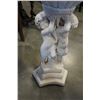 Image 2 : 4FT TALL WHITE STATUE PLANTER POT