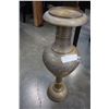 Image 1 : HEAVY BRASS VASE