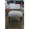 Image 2 : TAN UPHOLSTERED WOOD FRAMED ACCENT CHAIR