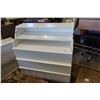 Image 2 : WHITE 3 DRAWER DRESSER WITH CHANGE TABLE TOP,