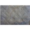 Image 2 : KINGSIZE SEALY POSTUREPEDIC BERENSON FIRM MATTRESS