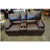 Image 1 : BROWN LEATHER LOVESEAT WITH CUP HOLDERS - DOES NOT RECLINE