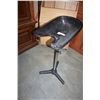 Image 1 : PORTABLE HAIR DRESSER SINK