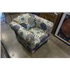 Image 1 : KIDS ARM CHAIR