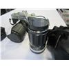 Image 2 : MINOLTA SRT 101 W/ 1.7 AND OTHER LENSE