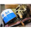 Image 2 : VINTAGE KITCHEN ITEMS, SLICER, PEWTER DECOR, AND CAST IRON PANS