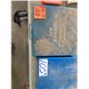 Image 5 : Docap Frost plus asstd hand riveter w/pop rivets in case model RH200