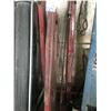 Image 6 : ARCAR 4000 lb engine hoist plus rolled truck box cover