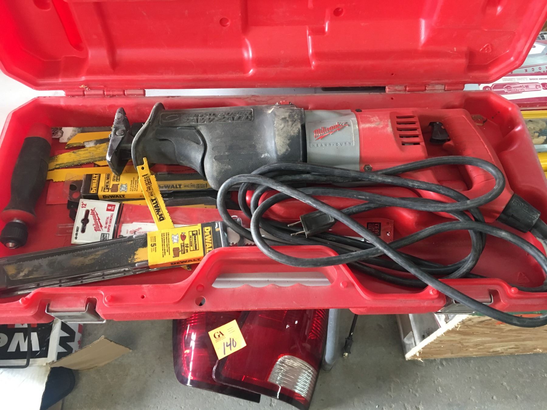 Milwaukee H.D. Sawzall w/numerous blades in case