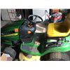 Image 1 : John Deere FGC-LA125 Riding Lawn Mower 100 series, 19.0 HP