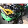 Image 4 : John Deere FGC-LA125 Riding Lawn Mower 100 series, 19.0 HP
