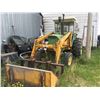 Image 3 : John Deere 3020 tractor w/attached bucket plus pallet forks, has key