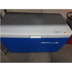 COLEMAN BLUE POLYLITE 68 COOLER