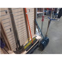 LARGE LOT OF SHOVELS, RAKES + OTHER VARIOUS HAND TOOLS