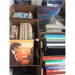 PALLET LOT OF VYNIL RECORDS
