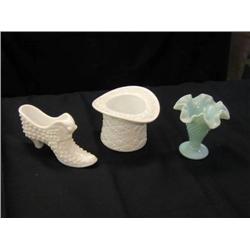FENTON, 3 PCS MILK GLASS, INCLUDES SMALL HOBNAIL 