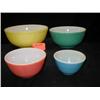 Image 1 : PYREX PRIMARY COLOR GRADUATE BOWL SET, PERFECT, 4