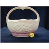 Image 1 : HULL 6 1/2in FLORAL BASKET (W/CRACK ON HND.)     