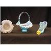 Image 1 : FENTON ASST LOT INCLUDES (1) BLUE IRIDESCENT HOBN