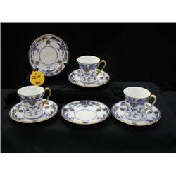 NIPPON M GREEN WREATH BLUE ORIENTAL FLORAL INCLUD