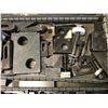 Image 6 : LOT OF TIE DOWN BLOCK & CLAMP