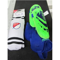 2 New pairs of Youth Soccer Shin Pads