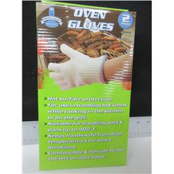1 New Pair of Oven Gloves/OVE Glove a must have for BBQ or Camping