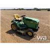 Image 2 : JOHN DEERE 320 LAWN MOWER