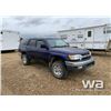 Image 2 : 2001 TOYOTA 4-RUNNER SUV