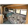 Image 12 : 1999 PACE ARROW FLEETWOOD MOTORHOME