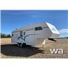 Image 2 : 2001 FRONTIER 5TH WHEEL TRAVEL TRAILER