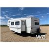 Image 4 : 1997 SANDPIPER 5TH WHEEL TRAVEL TRAILER