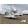 Image 2 : 1998 TRAVELAIRE TW240 5TH WHEEL TRAVEL TRAILER