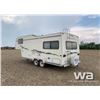 Image 4 : 1998 TRAVELAIRE TW240 5TH WHEEL TRAVEL TRAILER