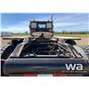 Image 19 : 2000 FREIGHTLINER FL120 TRI-DRIVE WINCH TRACTOR