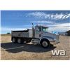 Image 2 : 1998 INTERNATIONAL EAGLE 9200 GRAVEL TRUCK