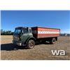 Image 1 : 1978 INTERNATIONAL 1710 CARGOSTAR GRAIN TRUCK