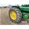 Image 8 : JOHN DEERE "R" ANTIQUE TRACTOR