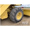 Image 14 : NEW HOLLAND TR70 COMBINE