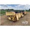 Image 4 : NEW HOLLAND 970 COMBINE HEADER