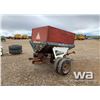 Image 3 : CALHOUN FERTILIZER SPREADER