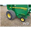 Image 7 : 2010 JOHN DEERE 568 ROUND BALER