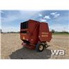Image 3 : 1999 NEW HOLLAND 688 ROUND BALER