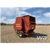 Image 4 : 1999 NEW HOLLAND 688 ROUND BALER