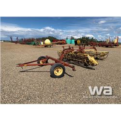 NEW HOLLAND 256 & 260 V-HAY RAKES