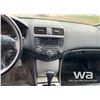 Image 8 : 2003 HONDA ACCORD 4-DOOR CAR