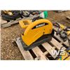 Image 4 : DEWALT CHOP SAW