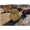 Image 3 : CAT 320 26" DIGGING BUCKET
