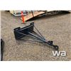 Image 2 : SKID STEER PLATE & JIB