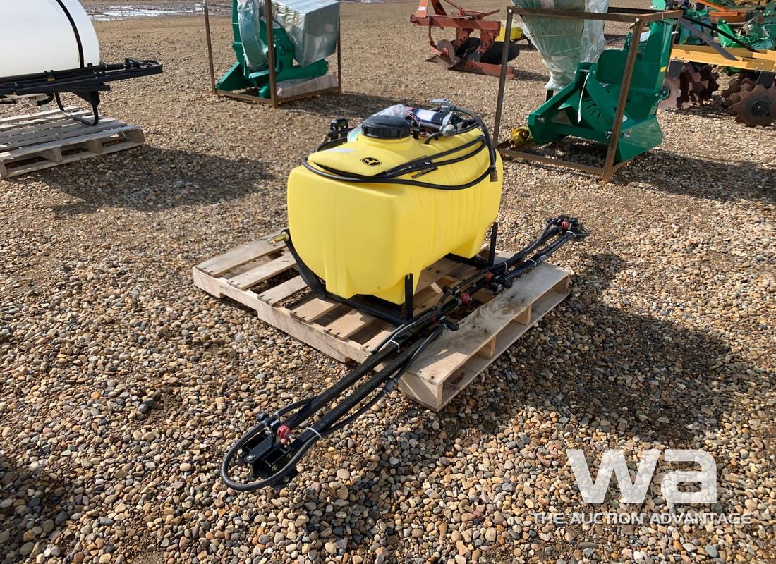 JOHN DEERE 40 GAL. 3 PT. HITCH SPRAYER